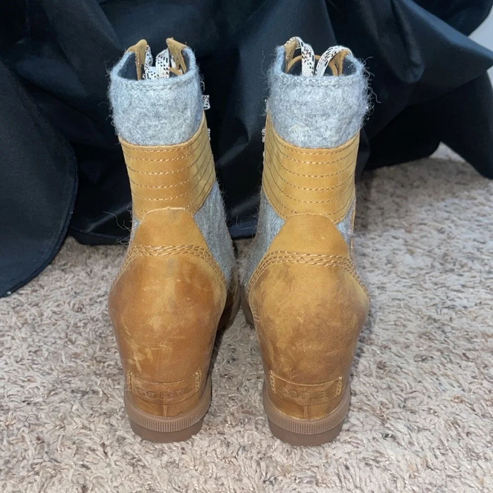 Sorel Lexi Wedge Boots - Picture 6 of 7